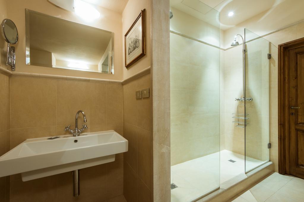 Bardi Palace Apartment *